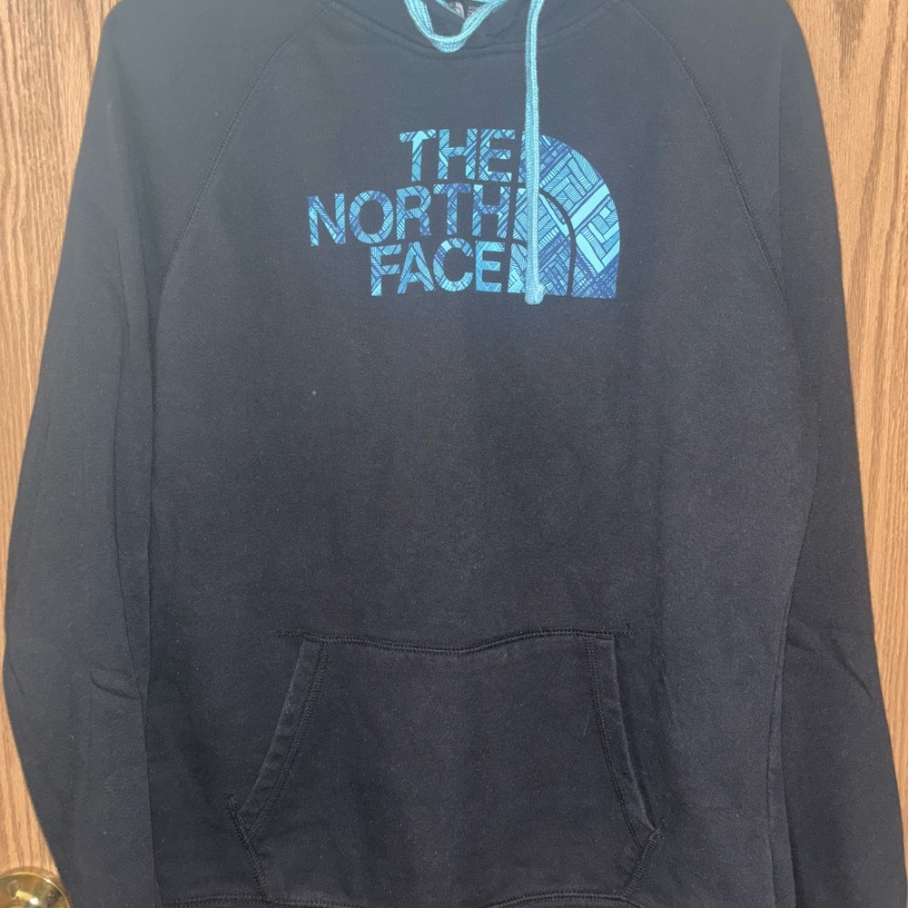 The North Face Men's Black Sweater